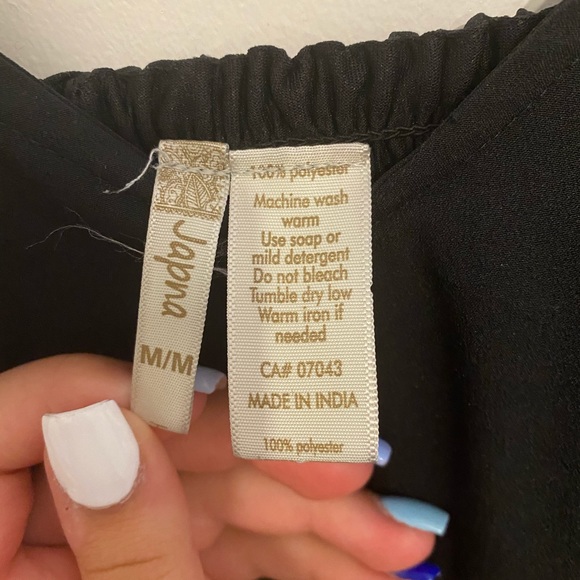 Black romper - Picture 3 of 3